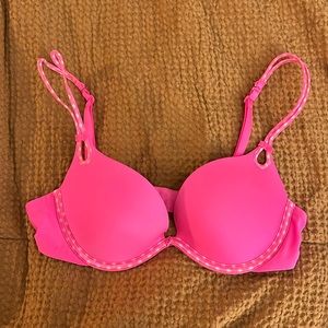 Victoria’s Secret Bra 34B Pink Push Up Sexy Little Things 2011 Collection